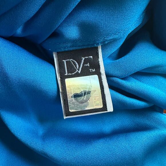 Diane Von Furstenberg Cahil Blouse Silk Blue DVF Minimalist Preppy Summer Office - Picture 6 of 10